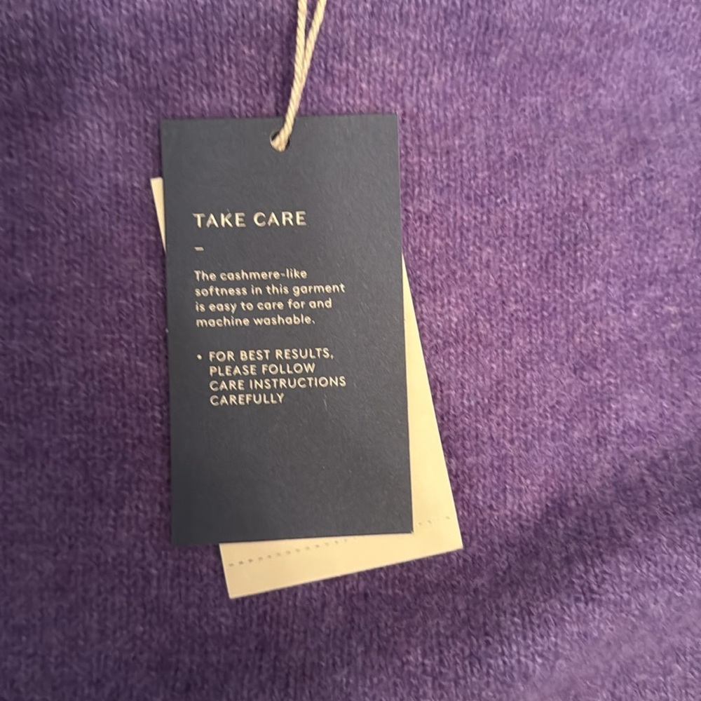 NWT Universal Threads Women's Purple Sweater size M - Picture 3 of 4